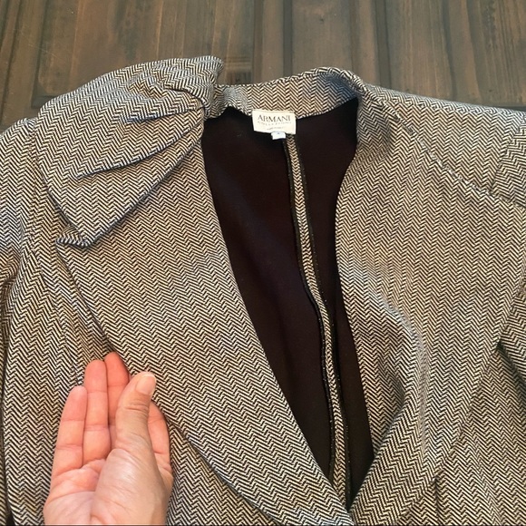Armani Collezioni Cashmere Blend Blazer/Jacket size 4 - Picture 3 of 12